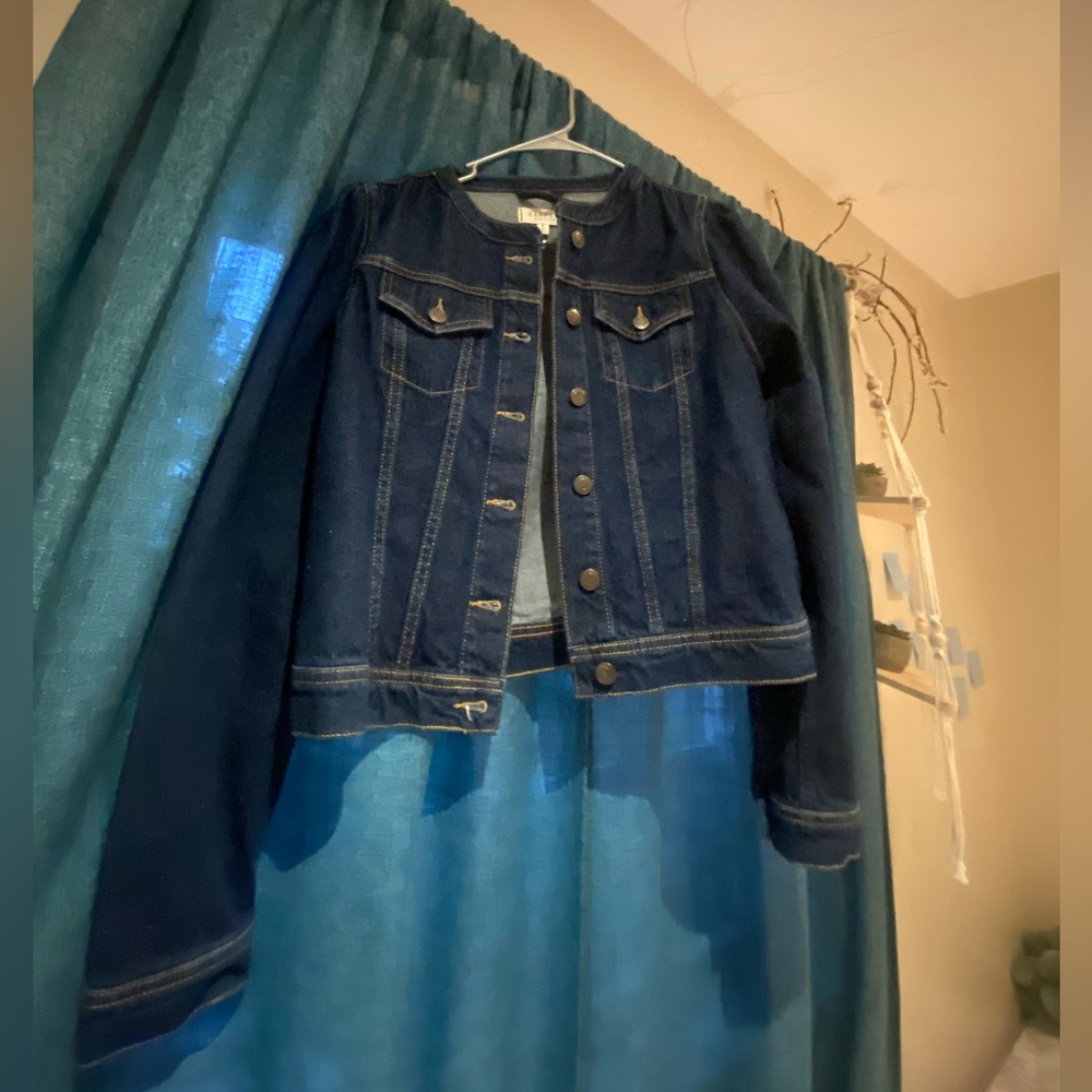 Dark wash jean jacket